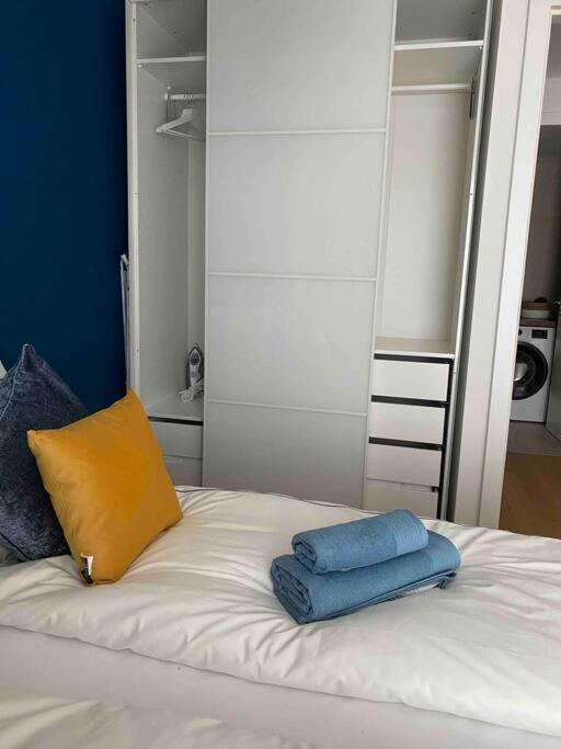 Modern Apartment Near Stadtpark Вена Экстерьер фото