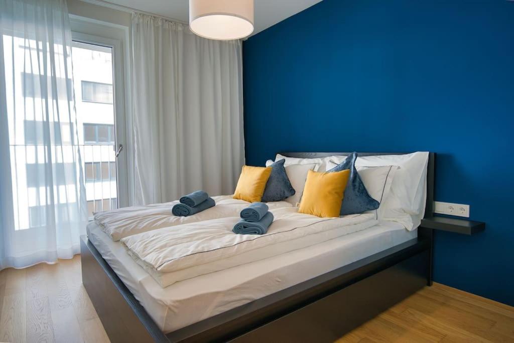Modern Apartment Near Stadtpark Вена Экстерьер фото