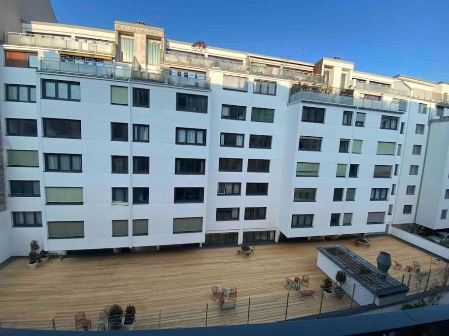 Modern Apartment Near Stadtpark Вена Экстерьер фото